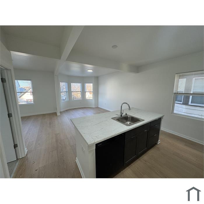 365547_b5604ea2e2954396b55a0b38107ee67c